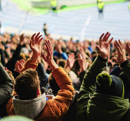 Football Fans Chanting