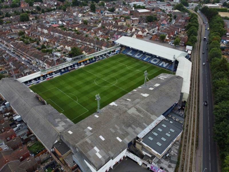 luton kenilworth road